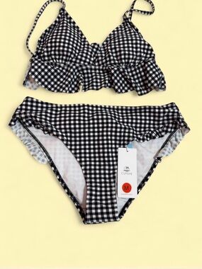 Cupshe Black & White Gingham Ruffle Two-Piece Girls' Bikini